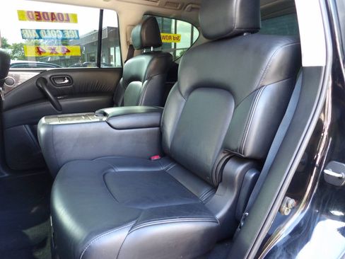 Used 2017 INFINITI QX80 4WD image 9