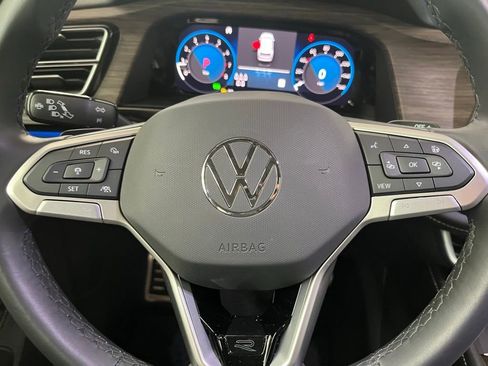 Certified 2024 Volkswagen Atlas SEL Premium R-Line image 20