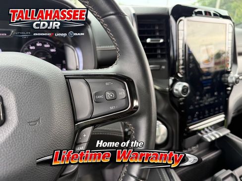 Used 2024 RAM 1500 Limited AWD/4WD image 17