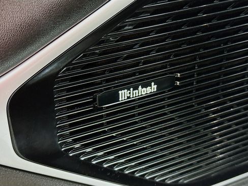 Used 2022 Jeep Wagoneer Series III w/ Premium Group I image 4