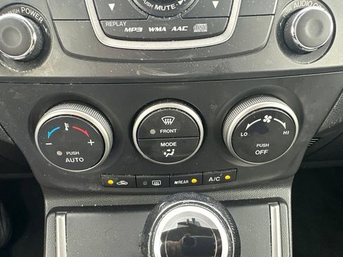 Used 2014 MAZDA MAZDA5 Grand Touring FWD image 25
