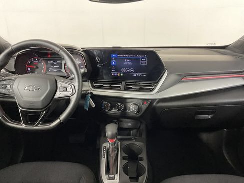 Used 2024 Chevrolet Trax RS w/ Driver Confidence Package FWD image 15