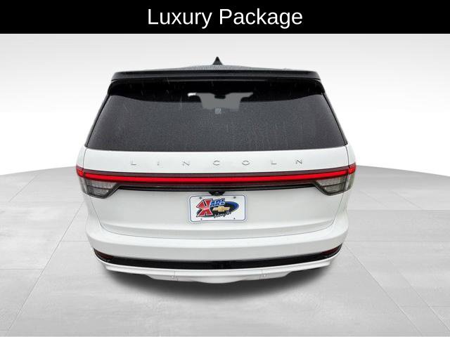 Used 2025 Lincoln Aviator Reserve w/ Equipment Group 201A AWD/4WD image 6