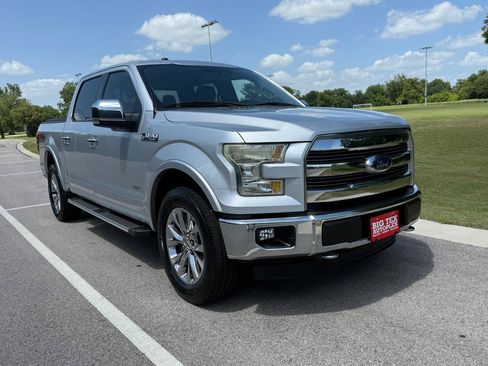 Used 2015 Ford F150 Lariat AWD/4WD image 2