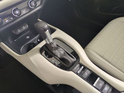 New 2026 Honda HR-V LX image 22