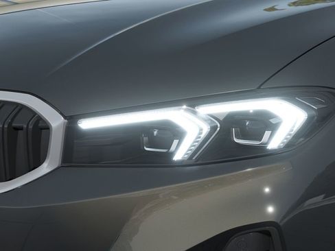 New 2026 BMW 330i Sedan RWD image 6