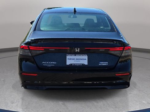 Used 2025 Honda Accord Sport image 7