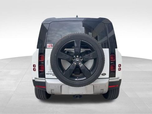 Used 2020 Land Rover Defender 110 HSE AWD/4WD image 7