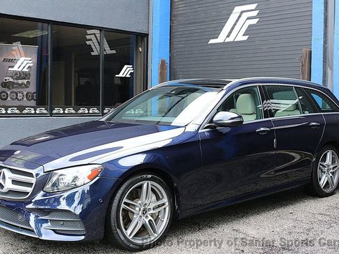 Used 2018 Mercedes-Benz E 400 4MATIC Wagon w/ Premium 2 Package image 4