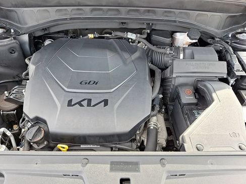 Certified 2023 Kia Telluride SX Prestige AWD/4WD image 28