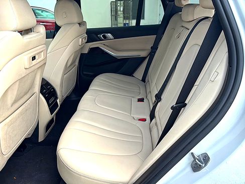 Used 2021 BMW X5 sDrive40i w/ Convenience Package RWD image 8