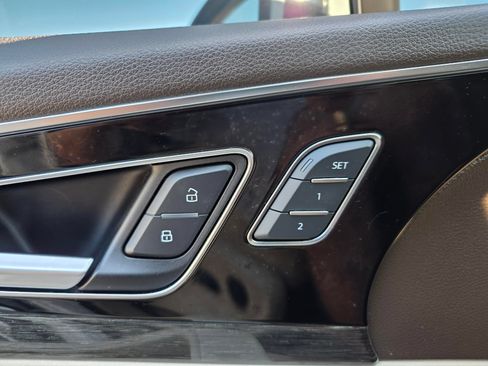 Used 2019 Audi Q7 3.0T Premium Plus w/ Premium Plus Package AWD/4WD image 26
