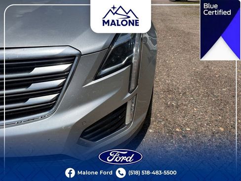 Used 2017 Cadillac XT5 Luxury w/ Driver Awareness Package AWD/4WD image 13