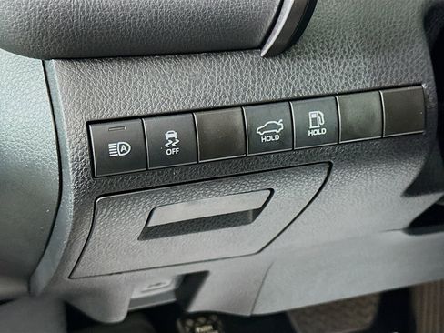 Certified 2024 Toyota Camry SE FWD image 10