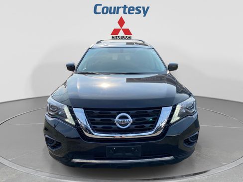 Used 2020 Nissan Pathfinder S AWD/4WD image 9