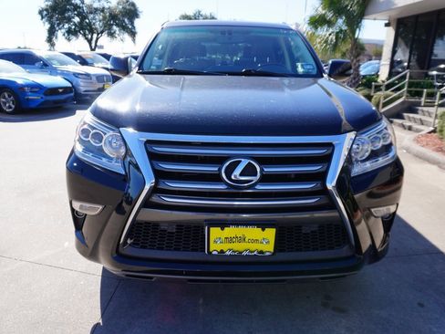 Used 2017 Lexus GX 460 Premium image 2