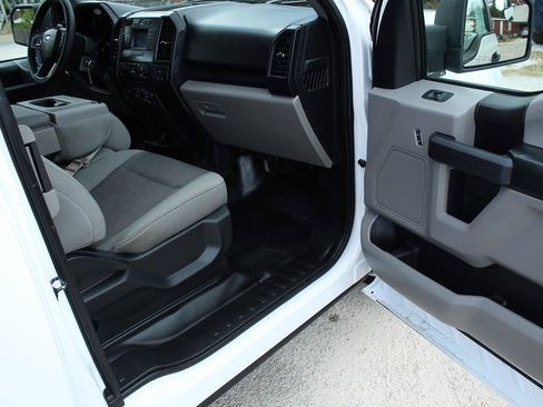 Used 2018 Ford F150 XL w/ Equipment Group 101A Mid RWD image 25