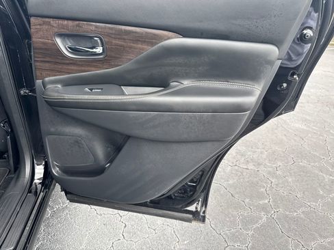 Used 2024 Nissan Murano Platinum image 16