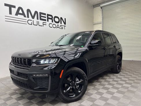 New 2026 Jeep Grand Cherokee Limited w/ Limited Altitude Package RWD image 1