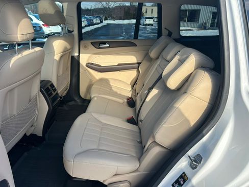 Used 2018 Mercedes-Benz GLS 450 4MATIC image 21