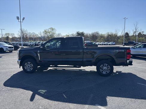 Used 2024 Ford F350 Lariat w/ Camper Package image 7