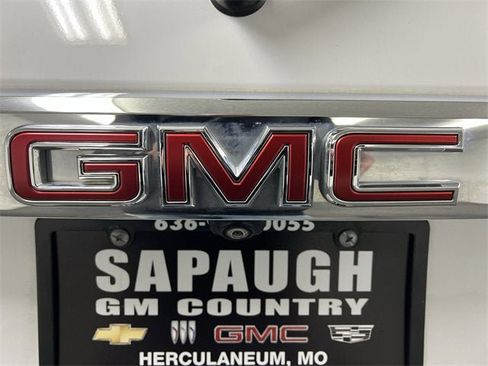 Certified 2020 GMC Acadia SLE w/ LPO, Floor Liner Package image 29