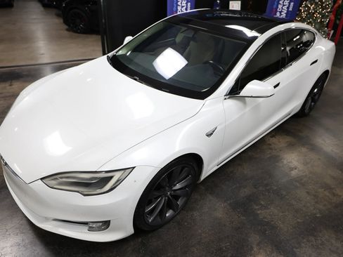 Used 2017 Tesla Model S P100D image 10