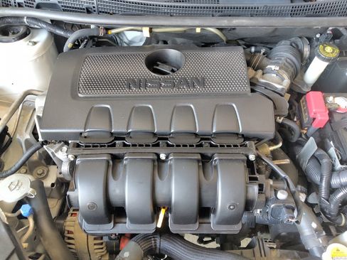 Used 2019 Nissan Sentra SV FWD image 30