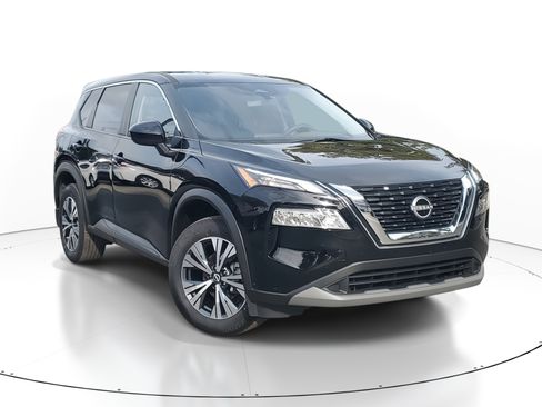 Certified 2023 Nissan Rogue SV image 1