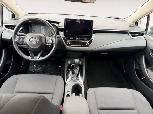 Used 2024 Toyota Corolla LE FWD image 10