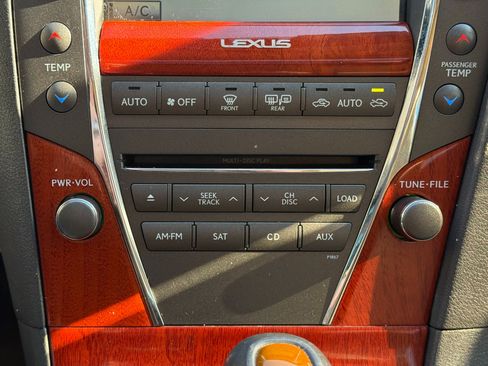 Used 2012 Lexus ES 350 4dr Sdn image 22