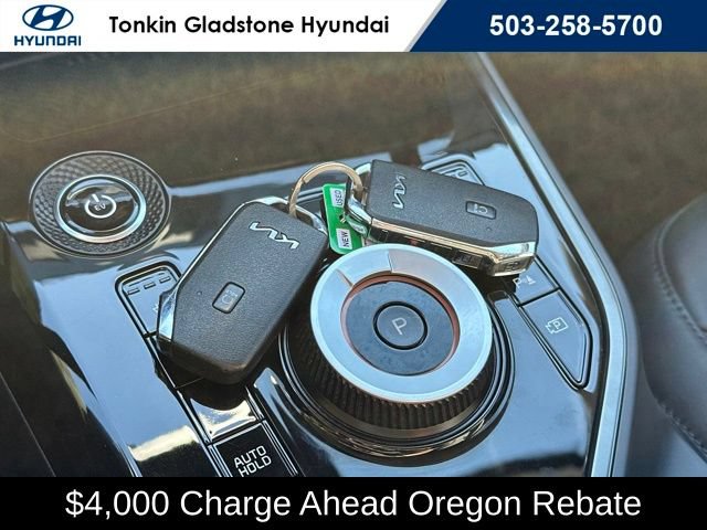 Used 2023 Kia Niro Wind FWD image 32