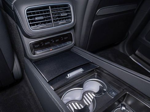 Certified 2025 Mercedes-Benz Maybach GLS 600 4MATIC image 31