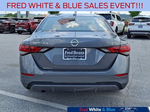 Used 2023 Nissan Sentra SV w/ SV Premium Package FWD image 9
