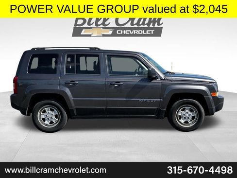 Used 2016 Jeep Patriot Sport w/ Power Value Group FWD image 3