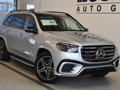 New 2026 Mercedes-Benz GLS 450 4MATIC image 1
