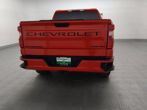 Used 2021 Chevrolet Silverado 1500 Custom w/ LPO, Dark Essentials Package RWD image 7