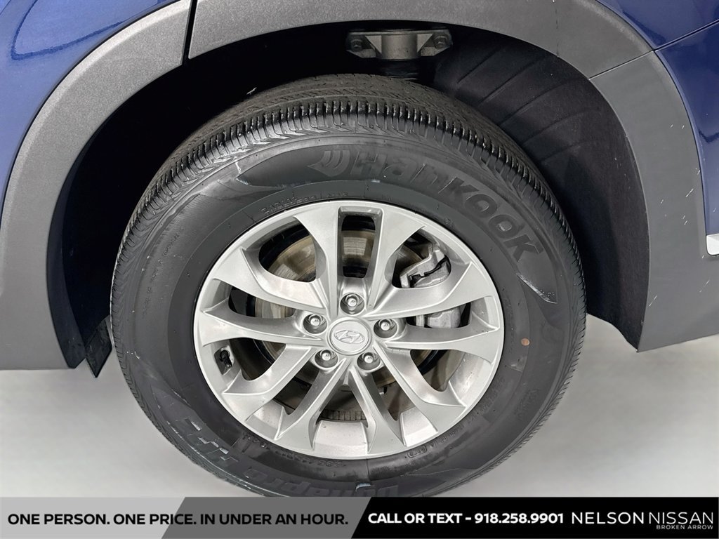 Used 2020 Hyundai Santa Fe SEL FWD image 30
