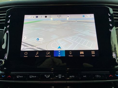 Used 2024 Jeep Wagoneer Series III image 20