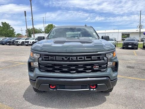 New 2026 Chevrolet Silverado 1500 Custom Trail Boss AWD/4WD image 4