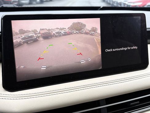 Used 2024 INFINITI QX60 Pure FWD image 24