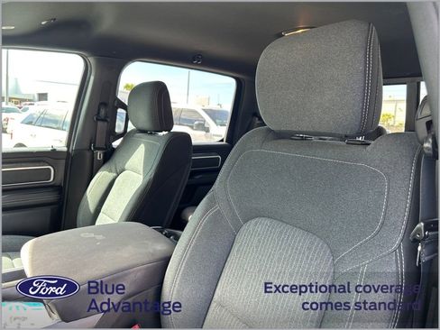 Used 2019 RAM 1500 Big Horn RWD image 11