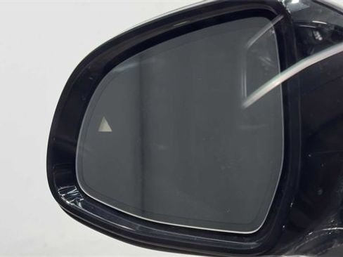 Used 2023 BMW X5 xDrive45e w/ M Sport Package image 12