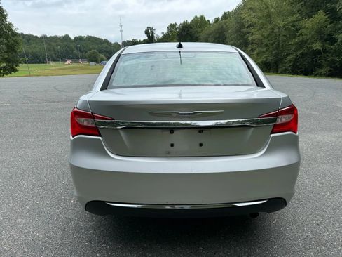 Used 2012 Chrysler 200 LX image 9