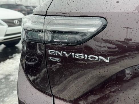Used 2022 Buick Envision Avenir w/ Technology Package II image 9