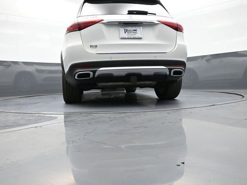 Used 2022 Mercedes-Benz GLE 350 4MATIC w/ Premium Package image 33