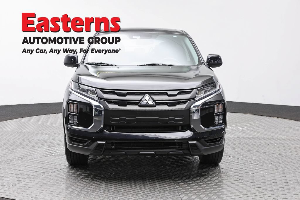 Used 2023 Mitsubishi Outlander Sport LE AWD/4WD image 3