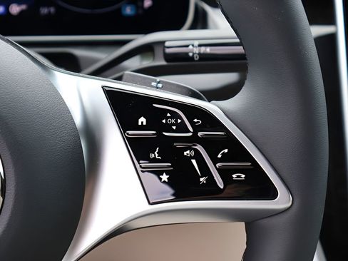 New 2026 Mercedes-Benz C 300 4MATIC Sedan image 31