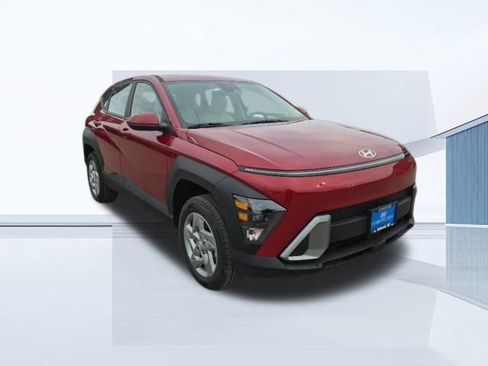 New 2026 Hyundai Kona SE image 3
