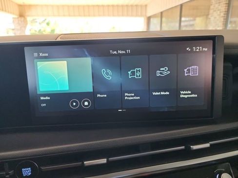 Used 2025 Hyundai Santa Fe SE image 22